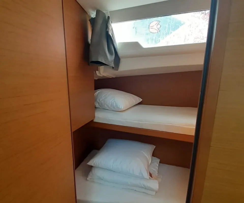 Cabin on White Pearl, a Jeanneau Sun Odyssey 490 sailboat at Kontokali, Greece