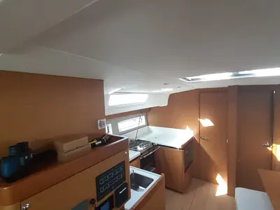 Galley of White Pearl, a Jeanneau Sun Odyssey 490 sailboat at Kontokali, Greece