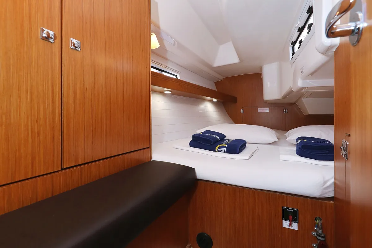 Cabin on Dolce Vita, a Bavaria Cruiser 33 sailboat at Grad Vodice, Croatia