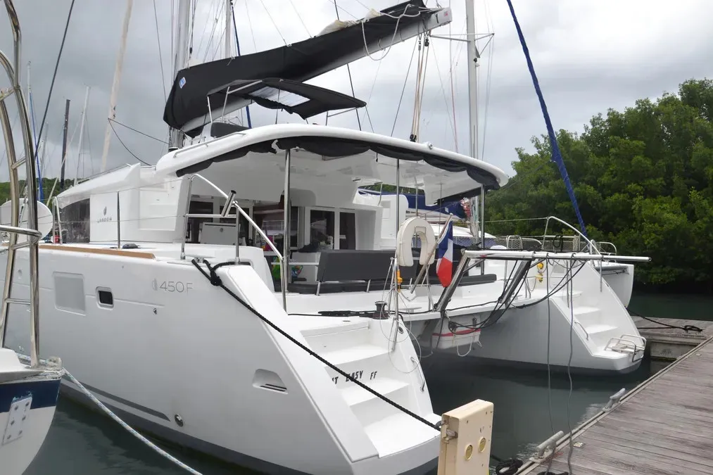 Exterior view of Take It Easy, a Lagoon 450 catamaran at Ribishi, Saint Vincent and the Grenadines