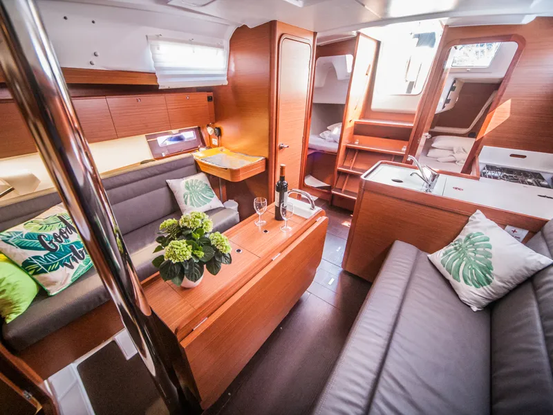 Salon of IDA (new sails 2023.), a Dufour 350 Grand Large sailboat at Primošten, Croatia