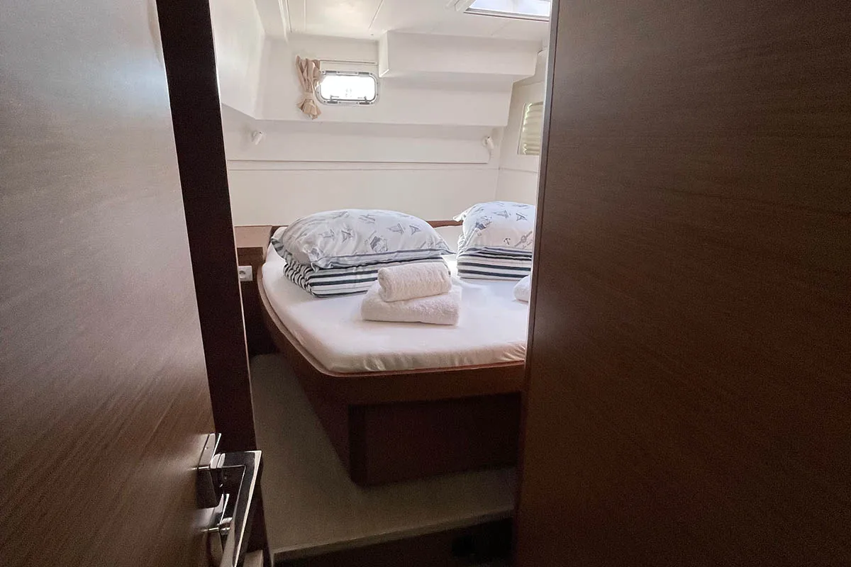 Cabin on Manta, a Lagoon 40 catamaran at Athens, Greece