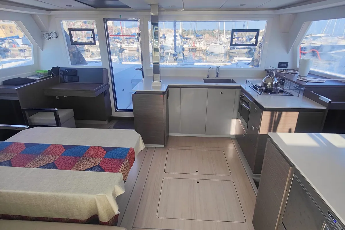 Salon of Alluzo, a Leopard 42 catamaran at Procida, Italy