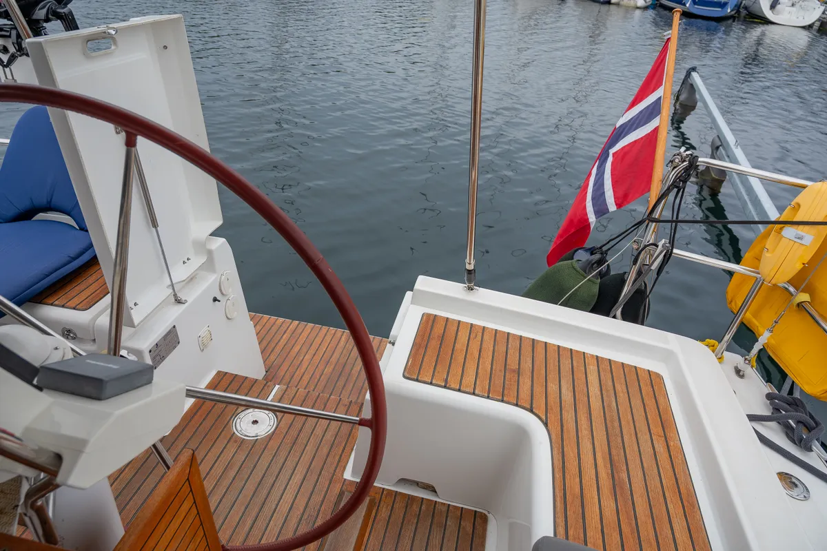 Deck of Serenade, a Beneteau Oceanis 37 sailboat at Bergen, Norway
