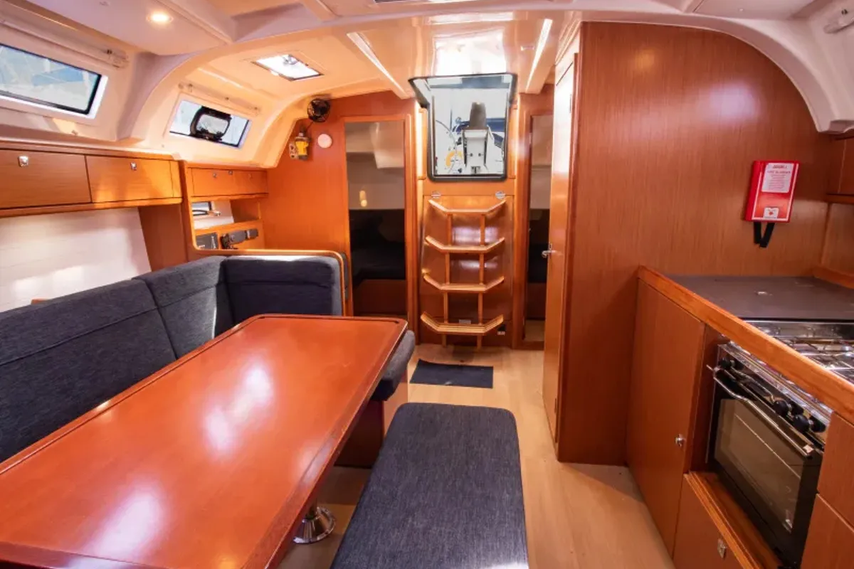Salon of Electra, a Bavaria 41 sailboat at Pylaros, Greece
