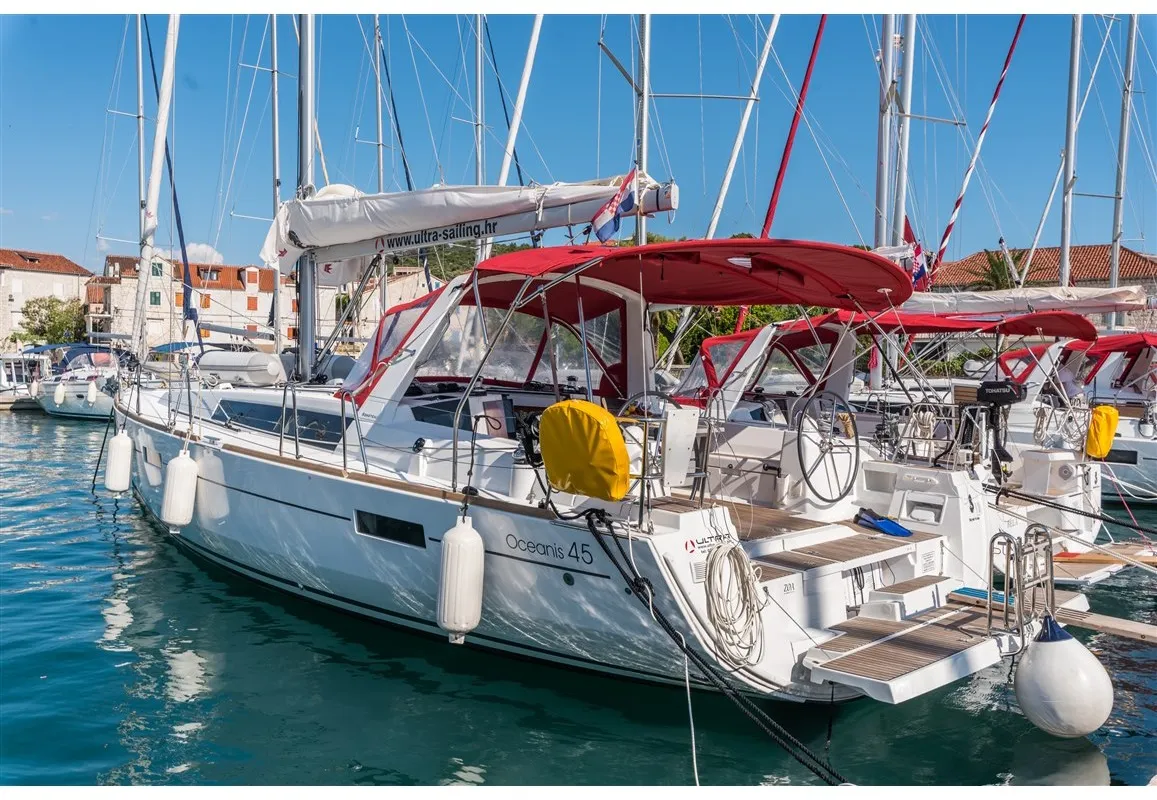 Exterior view of Zoa, a Beneteau Oceanis 45 sailboat at Split, Croatia