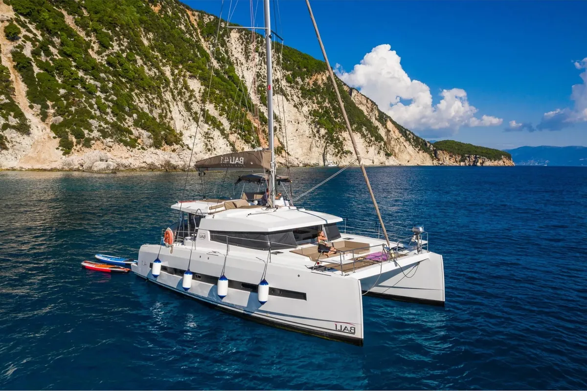 Exterior view of Zeus, a Bali 4.1 catamaran at Athens, Greece