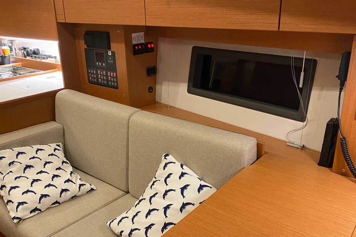 Salon of Luna 3, a Bavaria C38 sailboat at Fethiye, Turkey