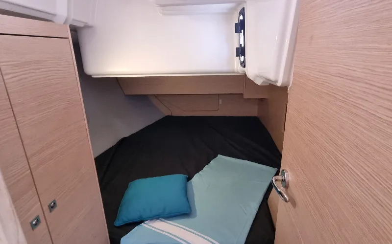 Cabin on Epicure, a Dufour 37 sailboat at Vallauris, France