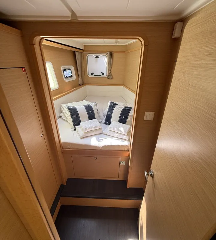 Cabin on Amazing, a Lagoon 39 catamaran at Split, Croatia