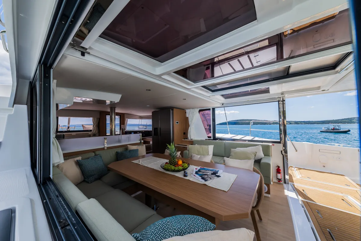 Salon of C'est la vie, a Bali 4.6 catamaran at Grad Kaštela, Croatia