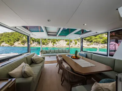 Salon of C'est la vie, a Bali 4.6 catamaran at Grad Kaštela, Croatia