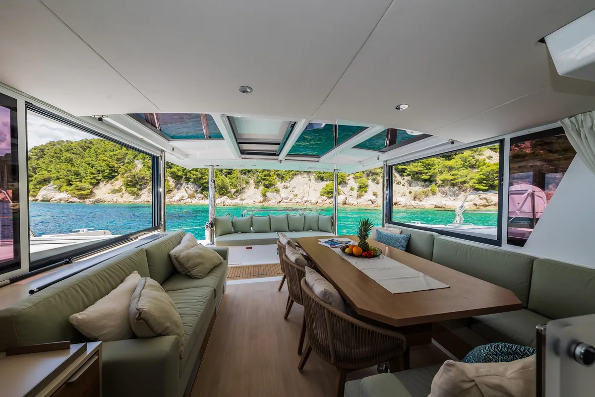 Salon of C'est la vie, a Bali 4.6 catamaran at Grad Kaštela, Croatia