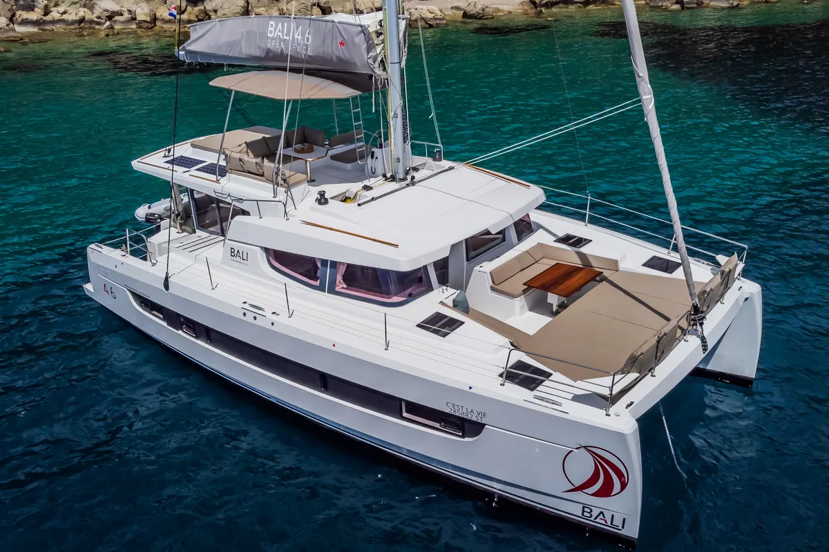Exterior view of C'est la vie, a Bali 4.6 catamaran at Grad Kaštela, Croatia