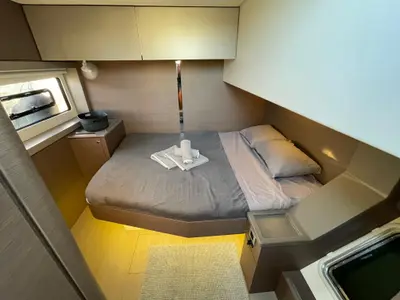 Cabin on Vitamine, a Bali 4.8 catamaran at Capo d'Orlando, Italy