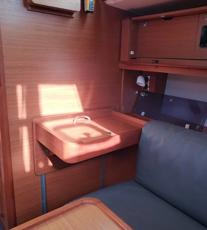 Cabin on Catch The Wind, a Dufour 460 GL sailboat at Figari/Golfo Aranci, Italy