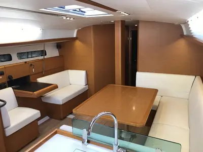 Salon of Winx, a Jeanneau Sun Odyssey 449 sailboat at Šibenik, Croatia
