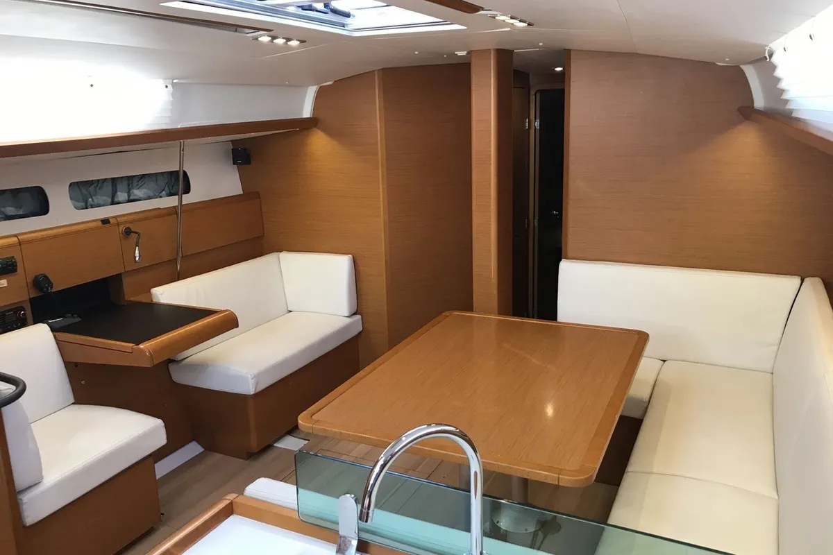 Salon of Winx, a Jeanneau Sun Odyssey 449 sailboat at Šibenik, Croatia