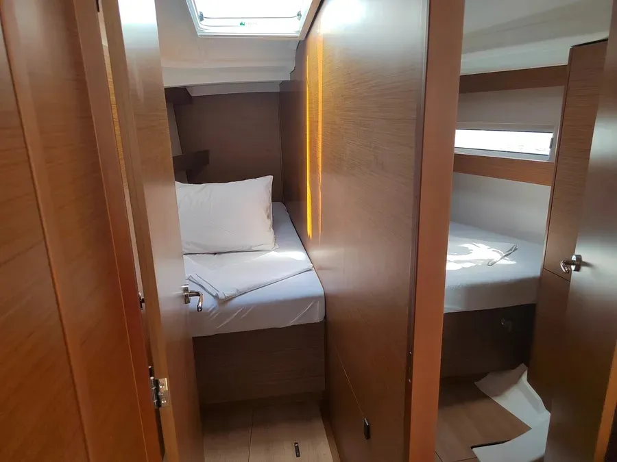 Cabin on Ares, a Jeanneau Sun Odyssey 440 sailboat at Pula, Croatia