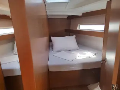 Cabin on Ares, a Jeanneau Sun Odyssey 440 sailboat at Pula, Croatia
