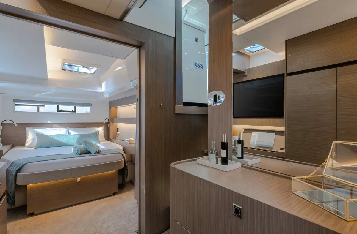 Cabin on Moorings 5200 Exclusive Plus, a Leopard 52 catamaran at Road Town, British Virgin Islands