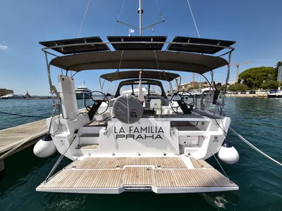 La Familia
