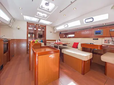 Salon of Sūeno, a Beneteau Oceanis 50 sailboat at Athens, Greece