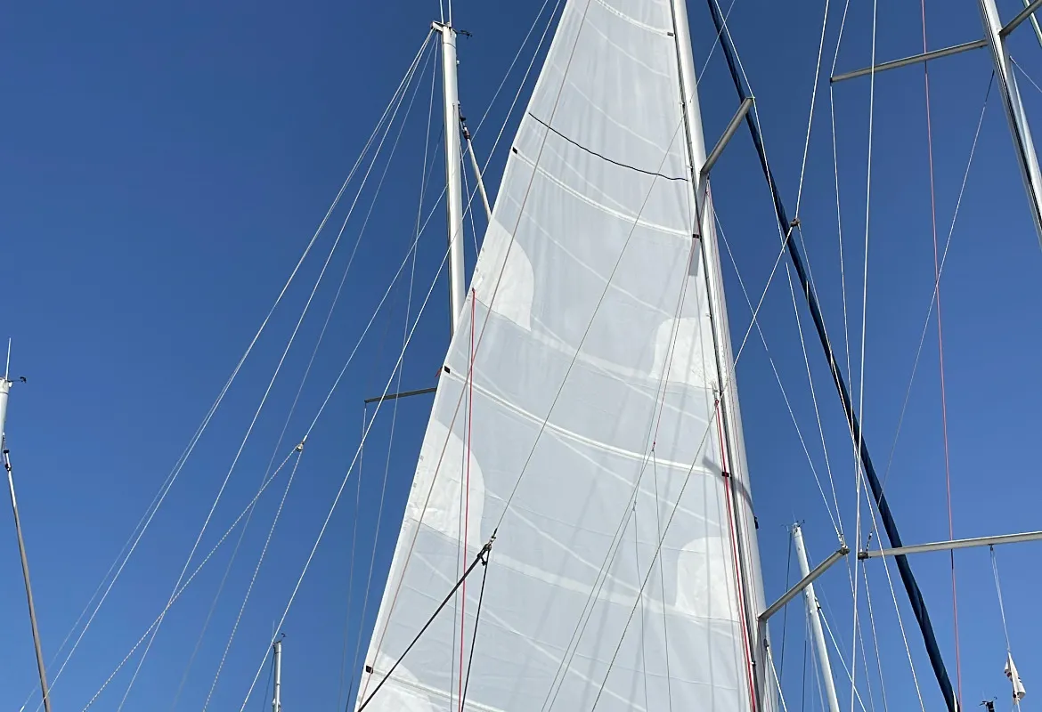 Sūeno, a Beneteau Oceanis 50 sailboat at Athens, Greece