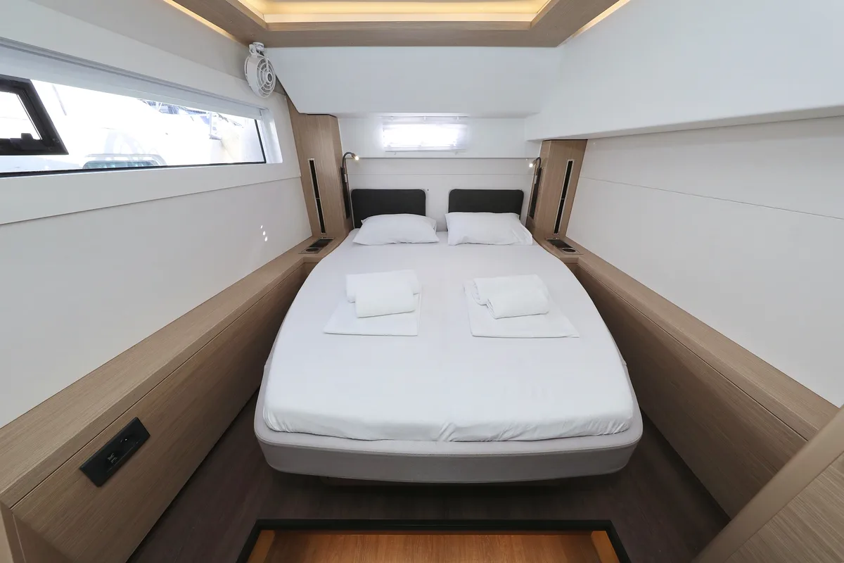 Cabin on HASTA LA VISTA, a Lagoon 46 catamaran at Sukošan, Croatia