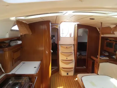 Galley of Škuribanda, a Beneteau Oceanis 393 sailboat at Split, Croatia