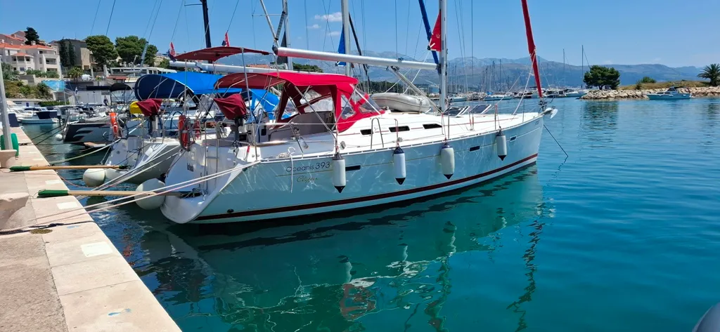 Exterior view of Škuribanda, a Beneteau Oceanis 393 sailboat at Split, Croatia