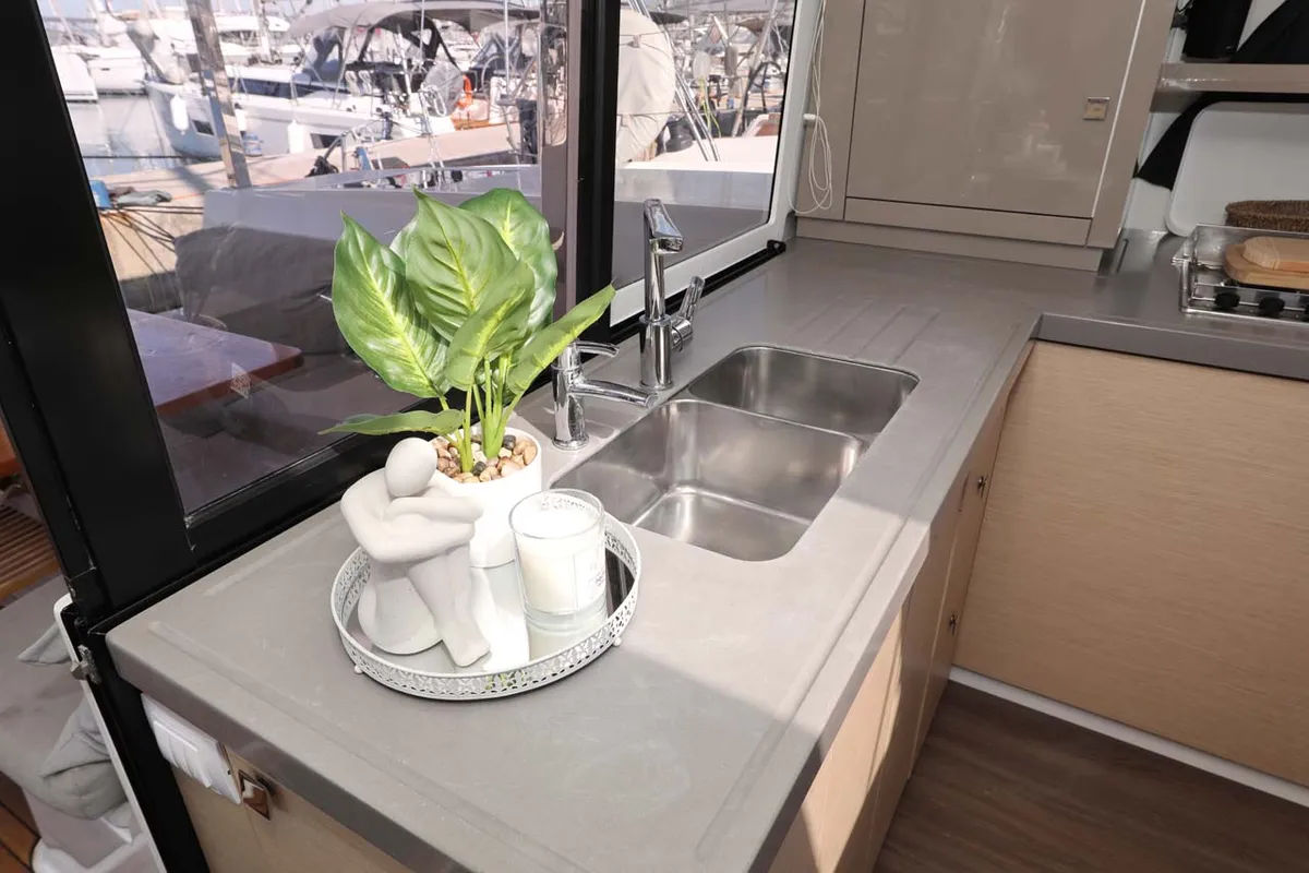 Galley of Tu Tamo 2, a Fountaine Pajot Lucia 40 catamaran at Grad Pula, Croatia