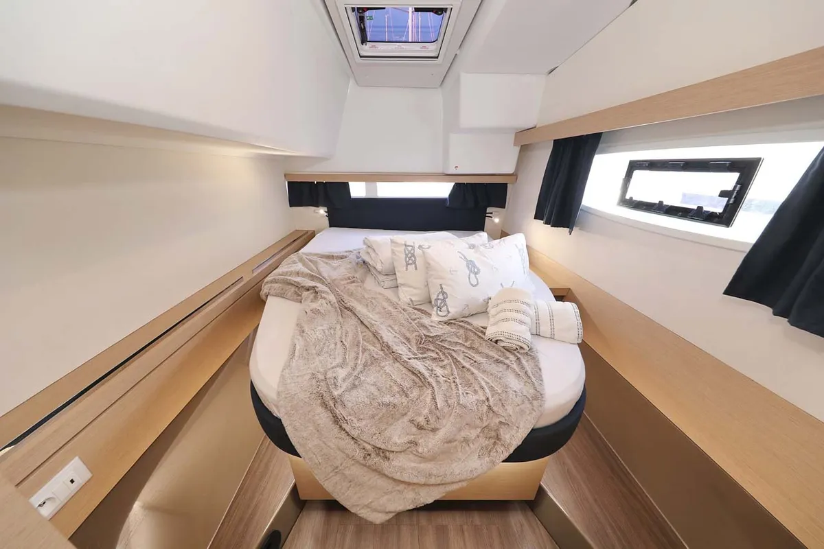 Cabin on Tu Tamo 2, a Fountaine Pajot Lucia 40 catamaran at Grad Pula, Croatia