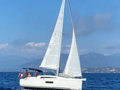 Macarl, a Beneteau Oceanis 30.1 sailboat at Ajaccio, France
