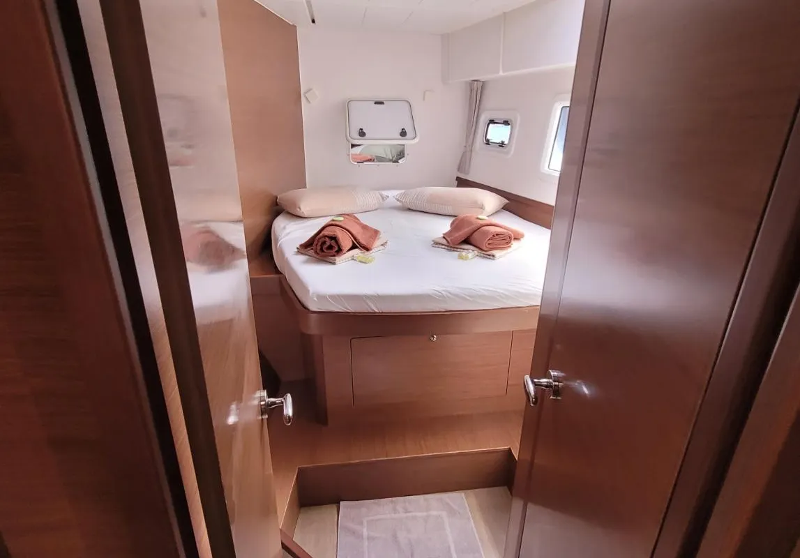 Cabin on Best Love, a Lagoon 42 catamaran at Roche Caiman, Seychelles