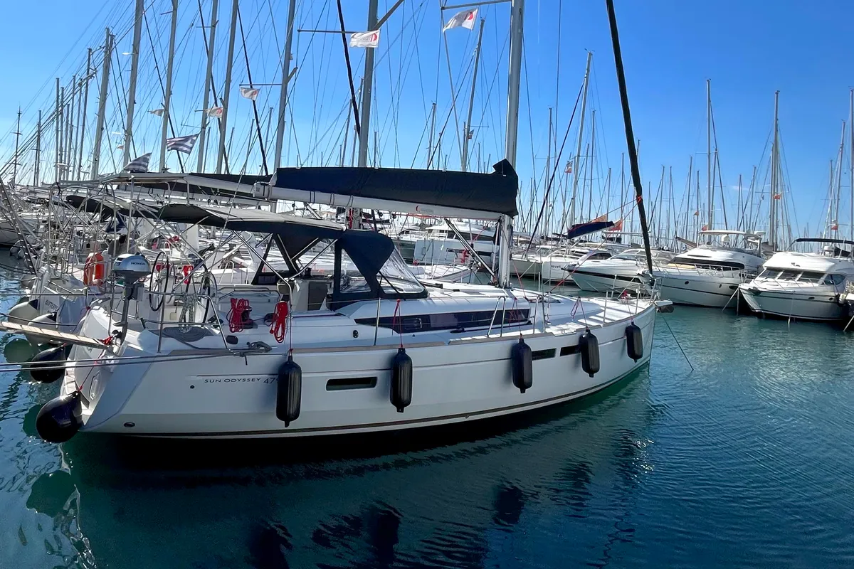 Exterior view of Luna Rossa, a Jeanneau Sun Odyssey 479 sailboat at Athens, Greece
