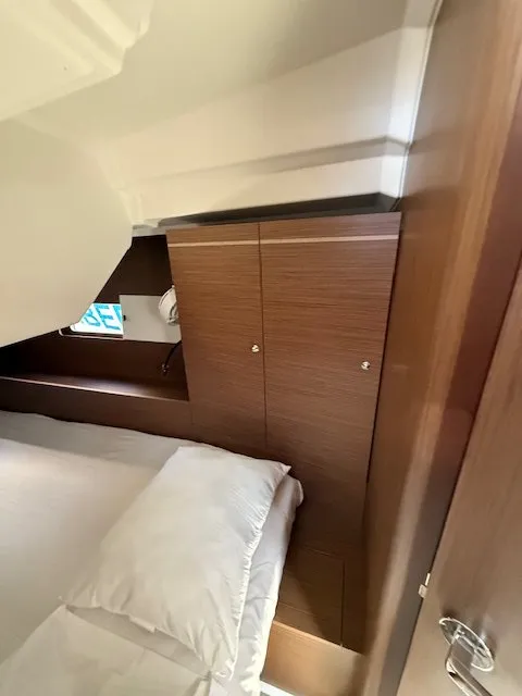 Cabin on Cookie, a Beneteau Oceanis 46.1 sailboat at Preveza, Greece