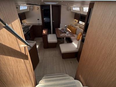 Salon of Cookie, a Beneteau Oceanis 46.1 sailboat at Preveza, Greece
