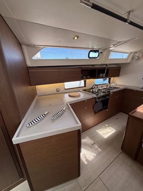 Galley of Cookie, a Beneteau Oceanis 46.1 sailboat at Preveza, Greece