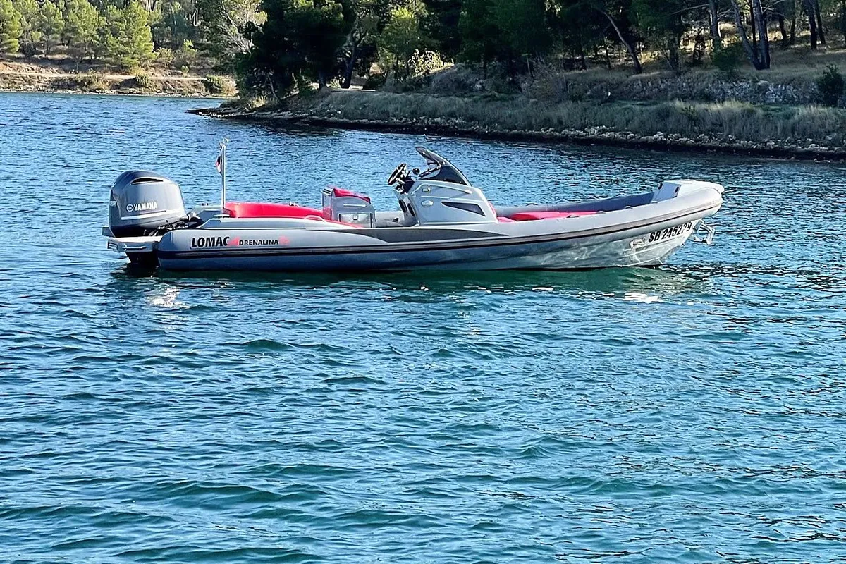 Exterior view of Adrenalina, a Lomac 750 motorboat at Šibenik, Croatia