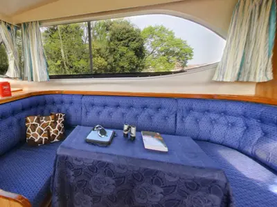 Salon of Countess - Budget 4, a Cygnet Countess motorboat at Trèbes, France