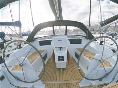 Cockpit of Jam, a Hanse 418 sailboat at Hyères, France