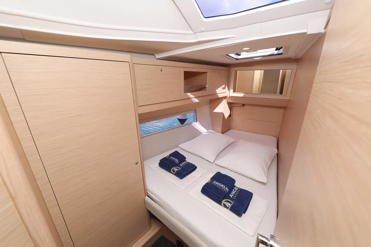 Cabin on Blue Wave, a Dufour 470 sailboat at Primošten, Croatia
