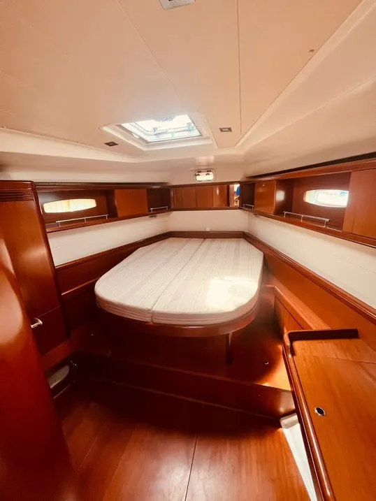Cabin on Calypso, a Beneteau Oceanis 50 sailboat at Ajaccio, France