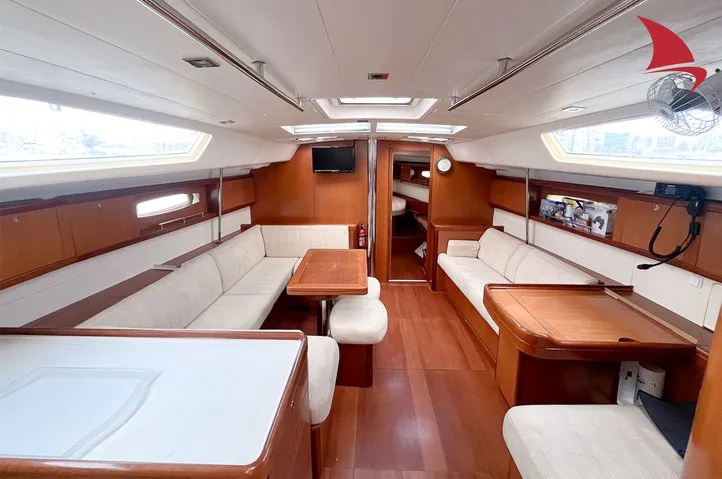 Salon of Calypso, a Beneteau Oceanis 50 sailboat at Ajaccio, France