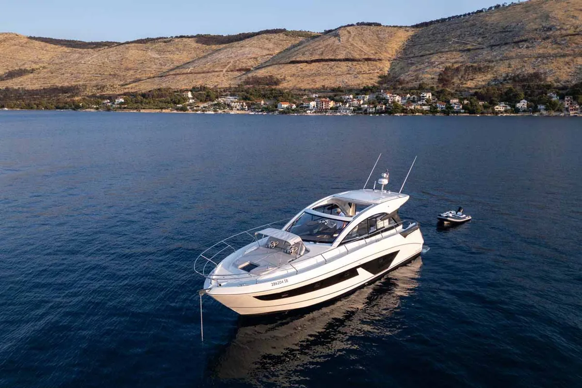 Holly Four, a Beneteau Gran Turismo 45 motor yacht at Grad Šibenik, Croatia