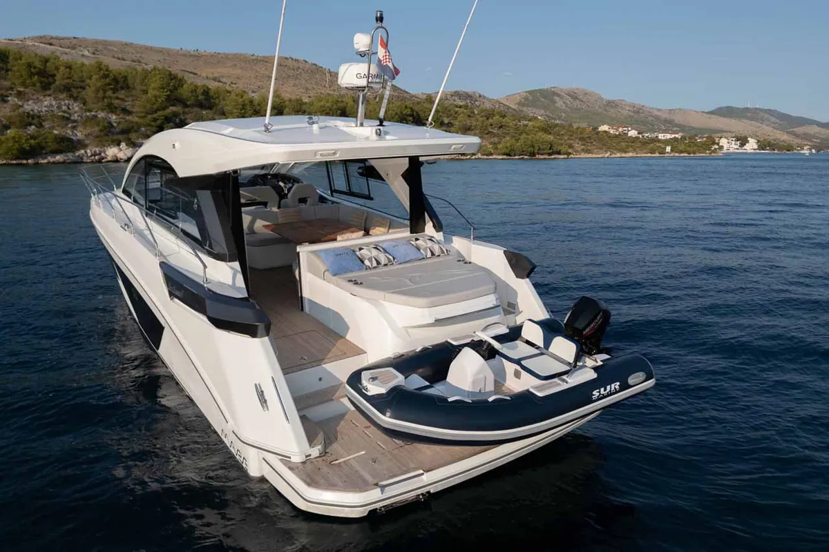 Holly Four, a Beneteau Gran Turismo 45 motor yacht at Grad Šibenik, Croatia