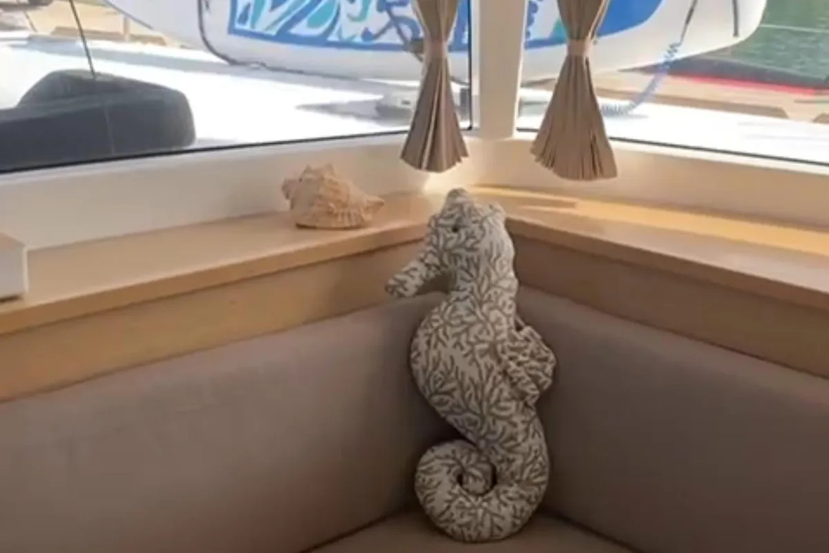 Salon of Martina Tres, a Lagoon 450 Fly catamaran at Ibiza, Spain
