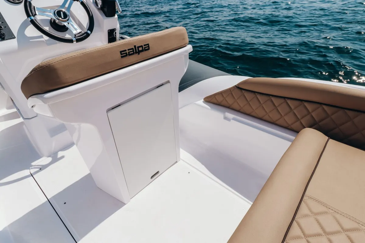 Deck of Salpa, a Salpa Soleil 18 motorboat at Grad Vodice, Croatia