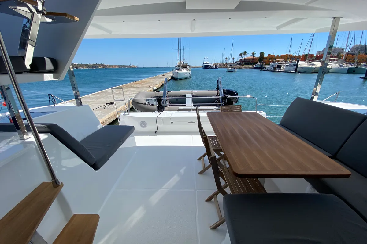 Deck of Foutaine Pajot Isla 40, a Fountaine Pajot Isla 40 catamaran at Portimão, Portugal